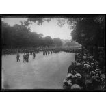 Translation des cendres de Rouget de l'Isle. Sur l'avenue des Champs-Elysées. [légende d'origine]