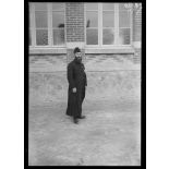 M. l'aumônier du 101e d'infanterie (Mourmelon le Petit, 18 juillet). [légende d'origine]