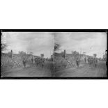 Fismes (Marne). Soldats américains descendant des lignes. [légende d'origine]