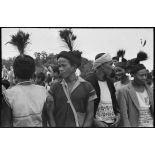 Une délégation d'hommes de l'ethnie Mnong assiste à l'inauguration de la léproserie de Djiring.