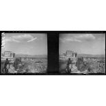 Athènes. Sur l'acropole, mur d'enceinte et Erechteion [légende d'origine]