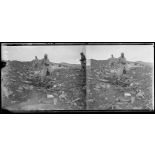 Devant Monastir (pentes de 1248). Cadavres bulgares après une contre attaque. [légende d'origine]