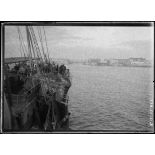 Tarente. La passe de Tarente. [légende d'origine]