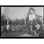 Région du Bas Vardar. Gondoular. Fête du 2e régiment bis de zouaves. [légende d'origine]