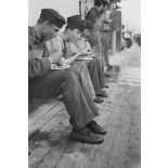 Un repas à bord d'un dragueur de mines (Minensuchboot) de la Kriegsmarine.