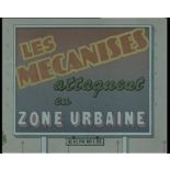 Les mécanisés attaquent en zone urbaine.