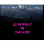Les drapeaux du Dhaulagiri.