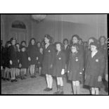 Présentation des équipes à la maison des Ailes à Echouboulains.