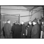 Discussion de Charles Tillon avec la direction de l'usine de Puteaux.