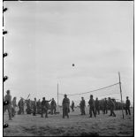 En attendant le retour des avions.