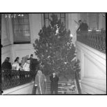 Arbre de Noël à la sécurité militaire de l'air.