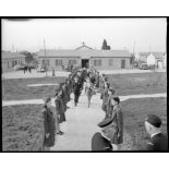 Arrivée du général Bouscat ainsi que de sa femme au congrès.