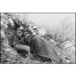 Bivouac de soldats du 1er RTM (Régiment de tirailleurs marocains) sur le front près de Ranspach (Haut-Rhin). [description provisoire]