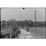 Arrivée des forces alliées à Scheibenhardt. [description provisoire]