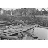 Arrivée des forces alliées à Scheibenhardt. [description provisoire]