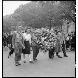 Cortège d'une délégation d'une association d'internés et de déportés politiques.