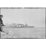 Vue tribord du torpilleur Bouclier (numéro de coque T141).