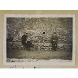 A Pigna, décembre 43. Le peintre Irriera et l'adjudant Bara. [légende d'origine]