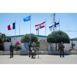 Le lieutenant général espagnol Aroldo Lazaro Saenz prononce un discours pour une cérémonie à Deir Kifa, au Sud-Liban.