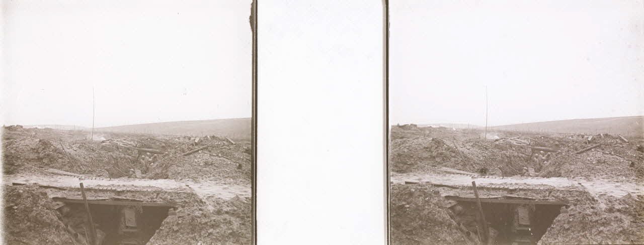 ImagesDéfense - [Tranchée et champ de bataille.]