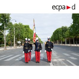 Figurine CBG Mignot - Saint-Cyr : Garde Au Drapeau - 60mm (1/32) - Plomb Peint - NEUF
