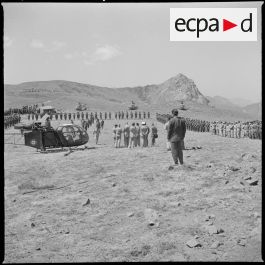 Carte Postale Ancienne – Quiralu – Général De Gaulle En Algérie – CP