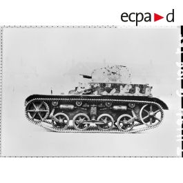 site char renault mitrailleuse - La Guerre de nos Héros