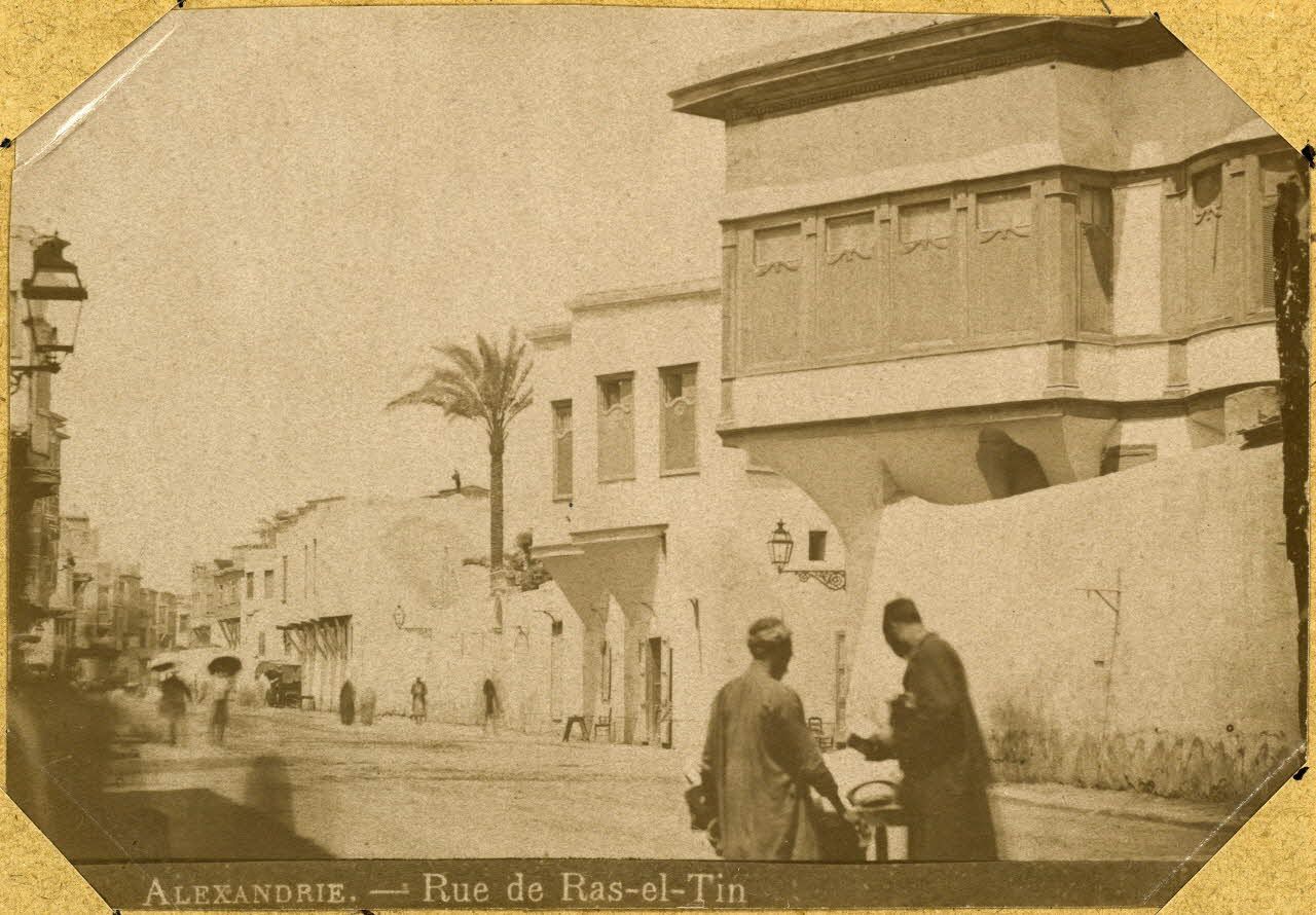 Alexandrie. - Rue de Ras-el-Tin. [légende d'origine]