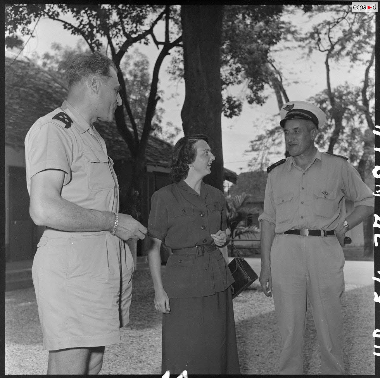 General Cogny, commander-in-chief of the FTNV (North Vietnam Land Forces), Geneviève de Galard and General Dechaux, commander of the air forces in North Vietnam.