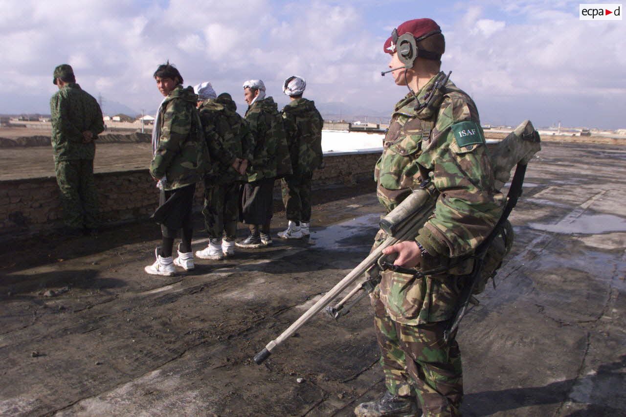 Instruction du 1er bataillon de l'armée nationale afghane (BANA).