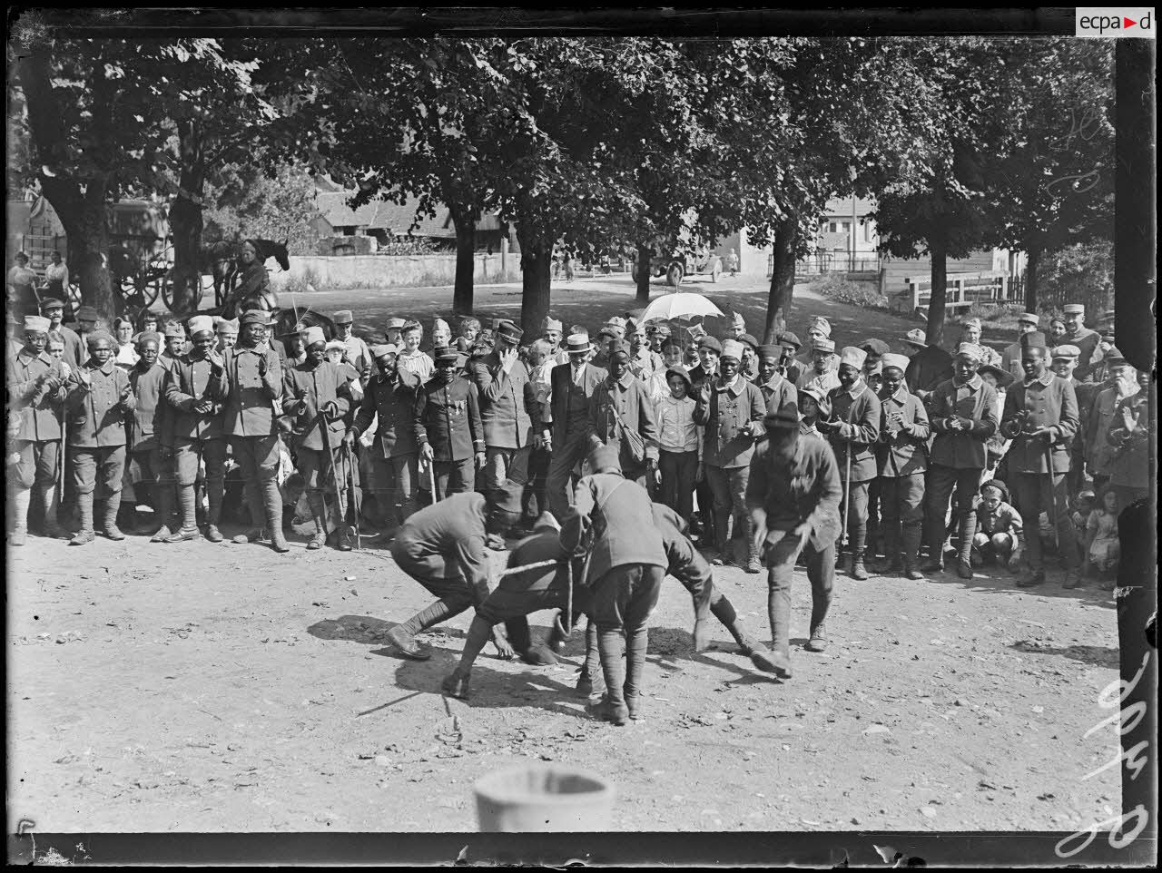 Saint-Amarin, la fête de Sali chez les Sénégalais. [légende d'origine]