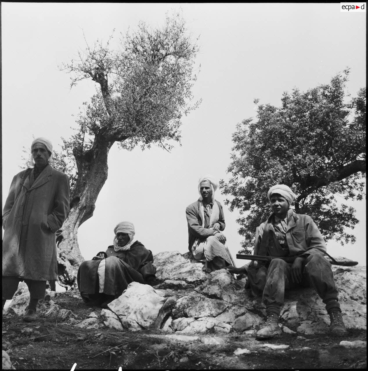 Membres d'un groupe d'autodéfense dans le Constantinois.