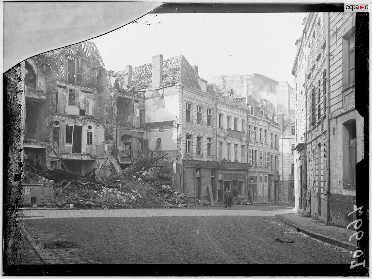 Arras, rue Meaulans. [légende d'origine]