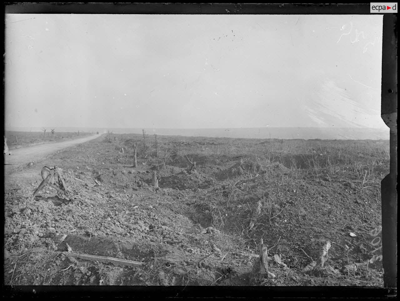 Chemin des Dames. Aspect du terrain. [légende d'origine]