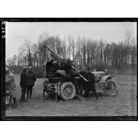 Courmelois. Marne. VII section d'auto canons. Un auto canon. [légende d'origine]