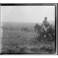 N'Gaoundéré village. Le sultan en déplacement. [légende d'origine]