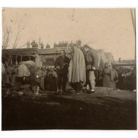 [Exécution capitale d'un Boxer en présence des troupes du corps expéditionnaire allemand.]