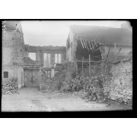 Cantonnements militaires au nord ouest de Reims, février et mars 1916.