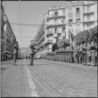 Prise d'armes pour les commémorations du 8 mai 1945 à Alger.