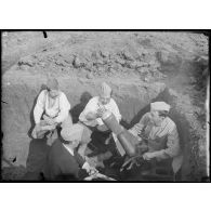 Boissicourt (Oise). Une pièce de 58 T en batterie. [légende d'origine]