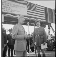 Discours des autorités lors d'une cérémonie franco-américaine à Alger.