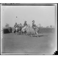 N'Gaoundéré. Cavaliers. [légende d'origine]