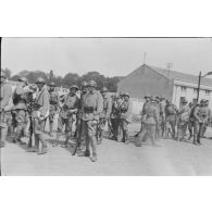 [France, années 1930. Sapeurs du 18e régiment du génie].