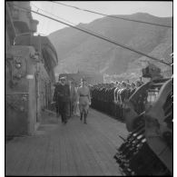 Le général d'armée Charles Huntziger à bord du cuirassé Dunkerque.