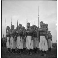 La fête du centenaire de la création des tirailleurs et des spahis.