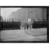 [Paris, Panthéon. Le cercueil du soldat inconnu.]