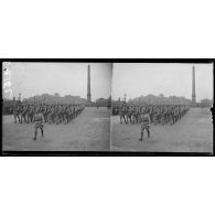 Paris. 14 juillet 1918. Les troupes tchéquo-slovaques, place de la Concorde. [légende d'origine]