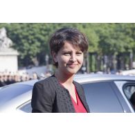 Portrait de la ministre des droits des femmes Najat Vallaud-Belkacem sur la place de la Concorde, à Paris.