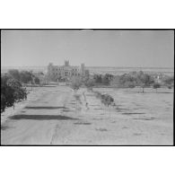 Vue aérienne de la résidence du gouverneur général du Niger à Niamey.