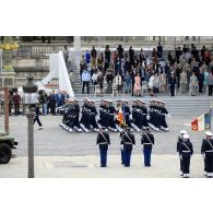 Défilé à pied de l'école de maistrance lors de la cérémonie du 14 juillet 2020 place de la Concorde.